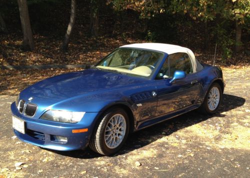 2000 bmw z3 roadster convertible 2-door 2.8l  very low mileage