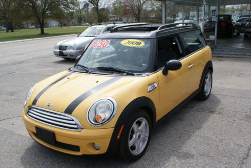 2009 mini cooper clubman wagon 3-door 1.6l very rare yellow!! keyless start!!