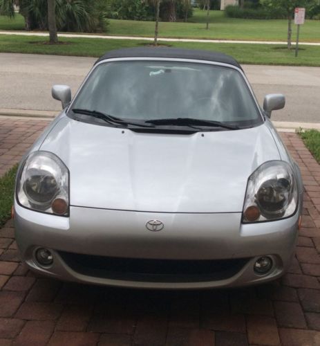 2004 toyota mr2 spyder base convertible 2-door 1.8l