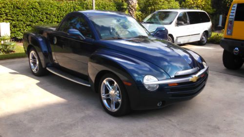 2005 chevy ssr truck