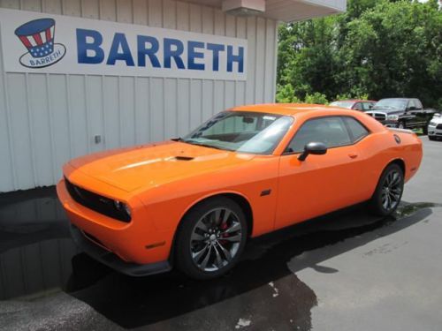 2014 dodge challenger srt8 core