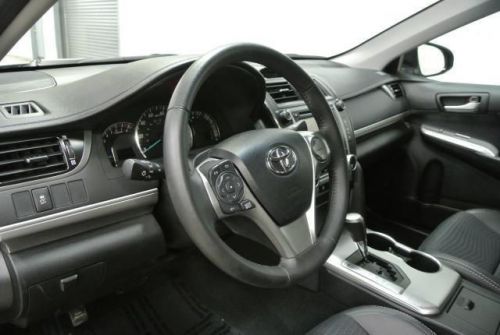 2012 toyota camry se