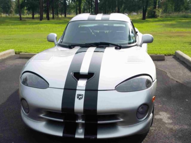 1998 - dodge viper