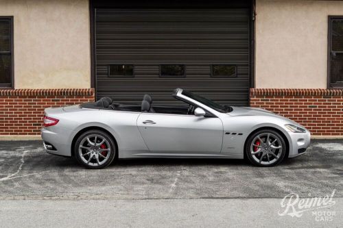 2011 maserati gran turismo convertible