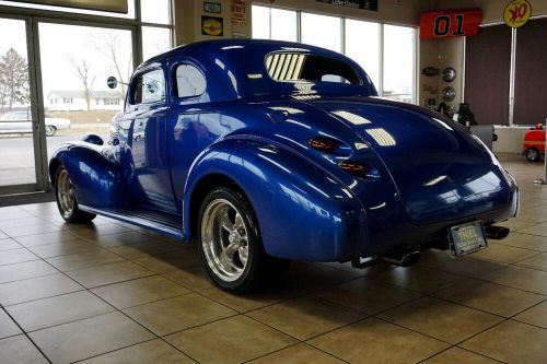 1939 chevrolet master deluxe 2-door street rod