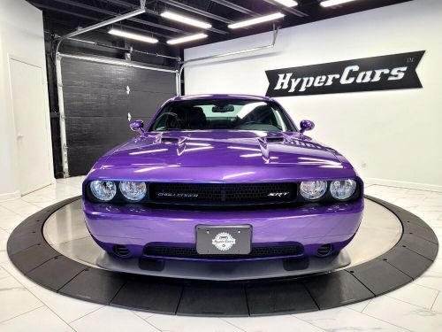 2013 dodge challenger srt8 core