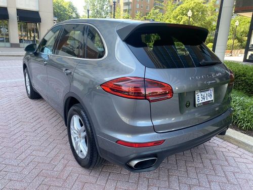 2016 porsche cayenne