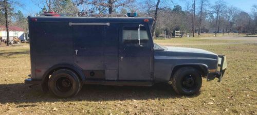 1988 chevrolet utility custom tactical vehicle