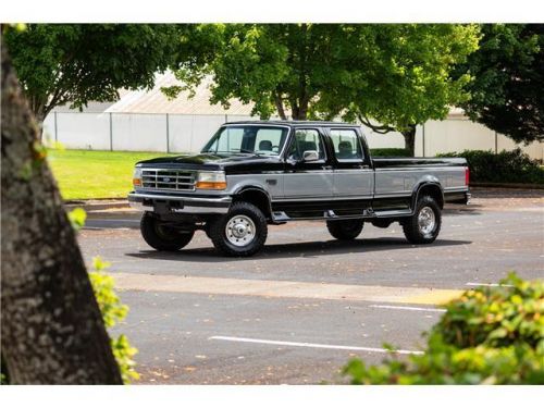 1995 ford f-350 xlt crew cab 4wd 7.3l power stroke diesel 5-speed manual