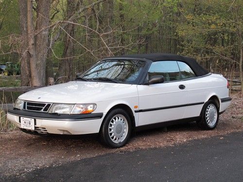 1996 saab 900 s ... 62,460 original miles ... convertible ... texas one owner