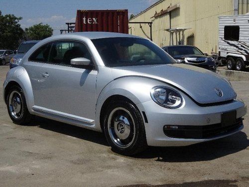 2012 volkswagen beetle 2.5l damaged salvage runs! cooling good only 21k miles!!