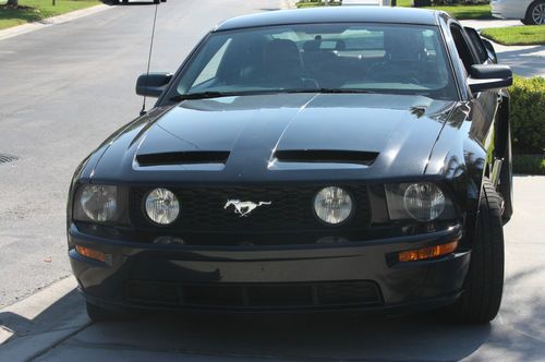 2006 ford mustang gt coupe 2-door 4.6l