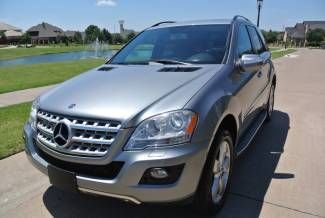 Loaded!! nav, 4matic, one owner with clean carfax, low miles, great condition!