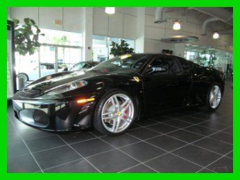 06 nero (black) 4.3l v8 manual:6-speed coupe *carbon fiber steering wheel*low mi