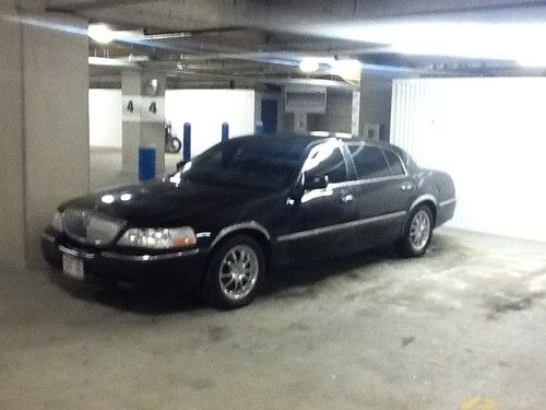 2003 lincoln towncar l body