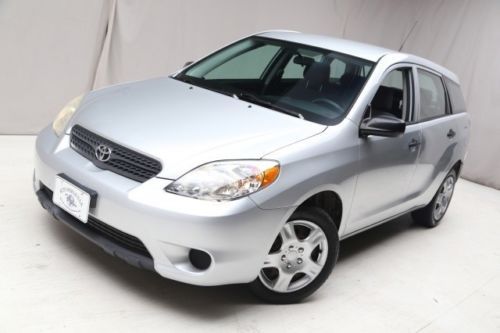 We finance! 2006 toyota matrix xr fwd