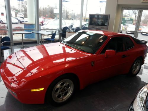 1986 porsche 944 turbo coupe 2-door 2.5l