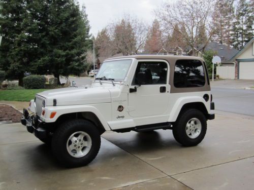 2001 jeep wrangler sahara (new motor from 05 rubicon)