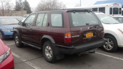 1997 nissan pathfinder se sport utility 4-door 3.3l