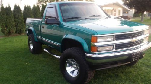 1995 chevrolet k1500 silverado standard cab pickup 2-door 5.7l