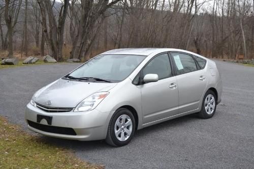 2005 toyota prius ** 1 owner ** clean ** fuel saver