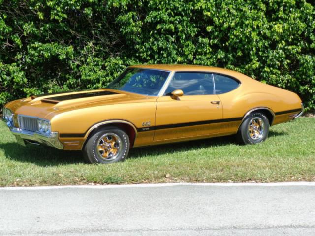 Oldsmobile 442 w30