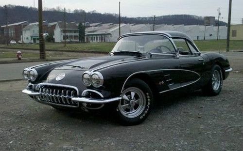 1958 corvette conv restored real nice