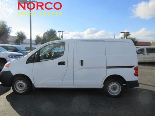 2018 nissan nv 200 s