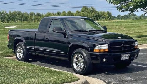 2003 dodge dakota rt