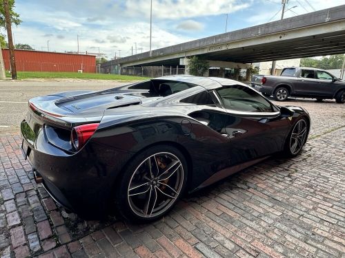 2017 ferrari 488