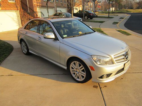 Mercedes - 2008 c300 4matic sport sedan w/ nav - one owner with low miles