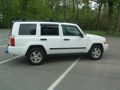 2006jeep commander 4wheel drive no reserve