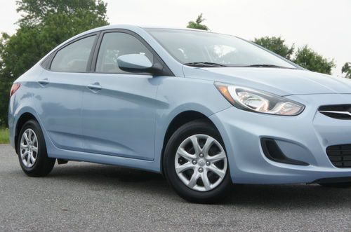 2012 hyundai accent for sale~gdi~power locks &amp; windows~salvage title~897 miles!!