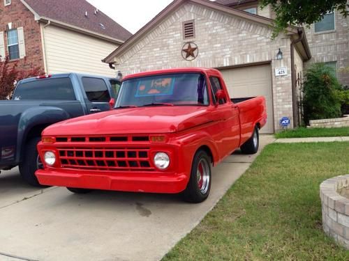 Custom pickup truck