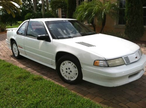 Nice 1994 chevy lumina z34, rarer than z/28, runs, drives, easy project, no resv