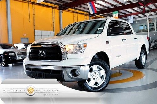 12 toyota tundra crewmax 5.7l 4wd auto 1-owner cloth bluetooth steering-whl-ctrl