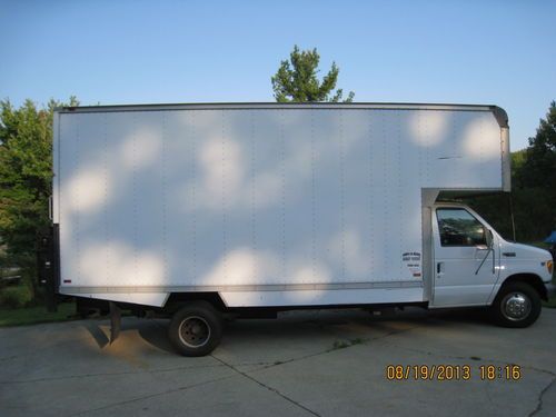 2002 ford e-450 econoline super duty custom cutaway van 2-door 7.3l