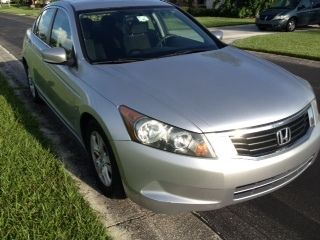 2008 honda accord lx sedan 4-door 2.4l garaged