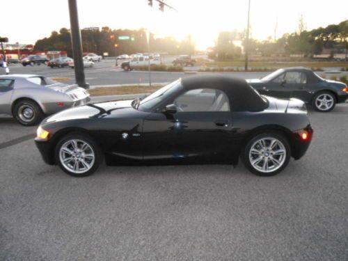 2003 bmw z4 3.0i convertible 2-door 3.0l