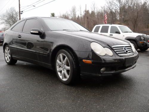 2004 mercedes-benz c230 kompressor coupe 2-door 1.8l