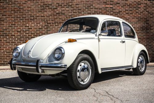 Original 1972 volkswagon beetle automatic with air! show quality