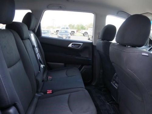 2014 nissan pathfinder s