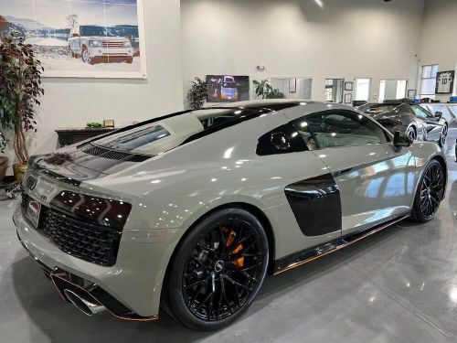 2020 audi r8 v10 quattro $174k msrp