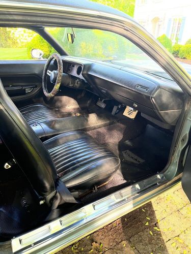 1973 plymouth cuda black