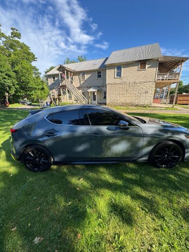 2021 mazda 3 premium plus