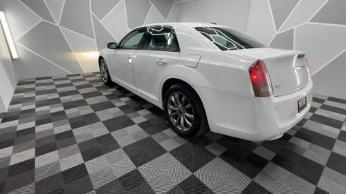 2014 chrysler 300 series 300s sedan 4d