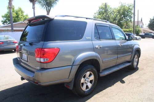 2005 toyota sequoia sr5