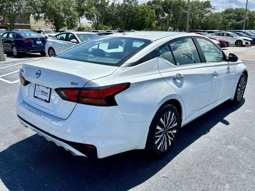 2023 nissan altima 2.5 sv