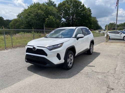 2023 toyota rav4 xle