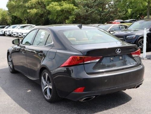 2017 lexus is is 300